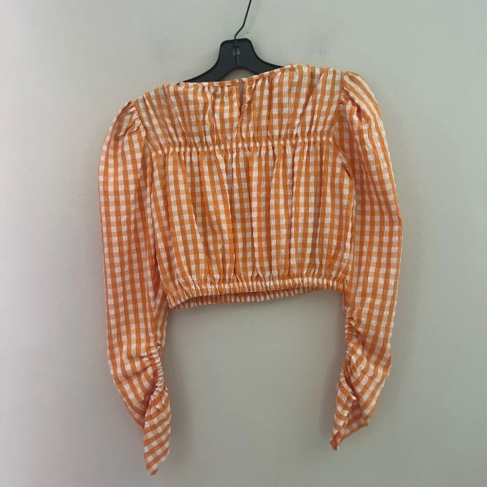 Zara woman’s Orange Gingham Puff Sleeve Top